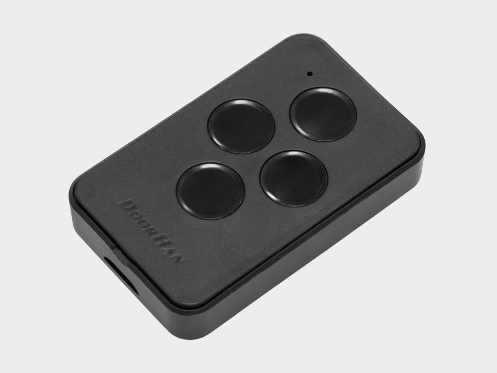 TRANSMITTER 4-PRO-BLACK pulti to'rt avtomatik qurilmani masofadan boshqarish uchun mo'ljallangan.